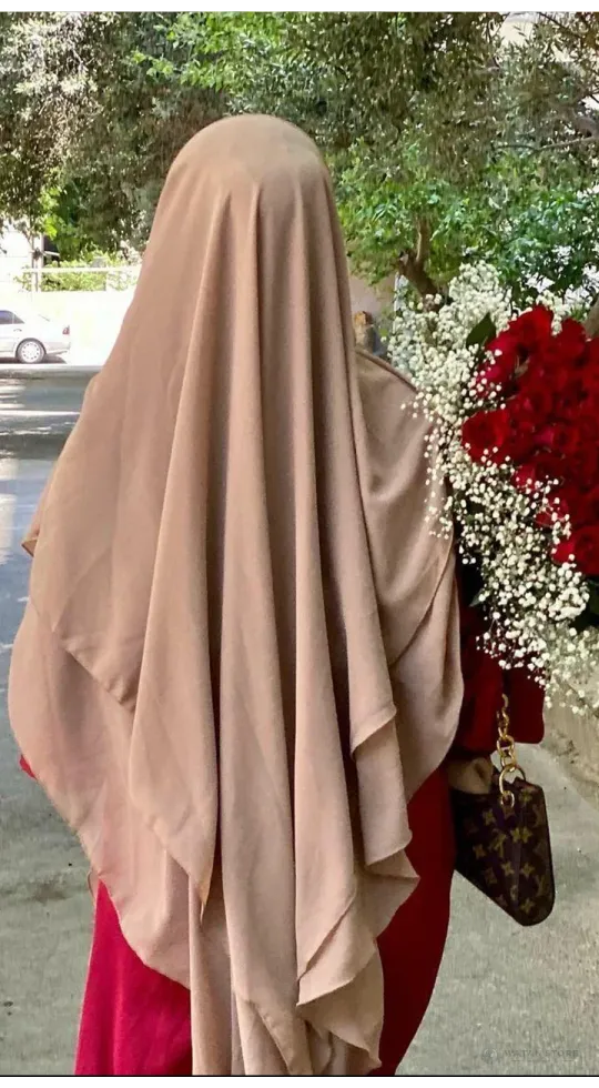 خمار مثلث طبقتين