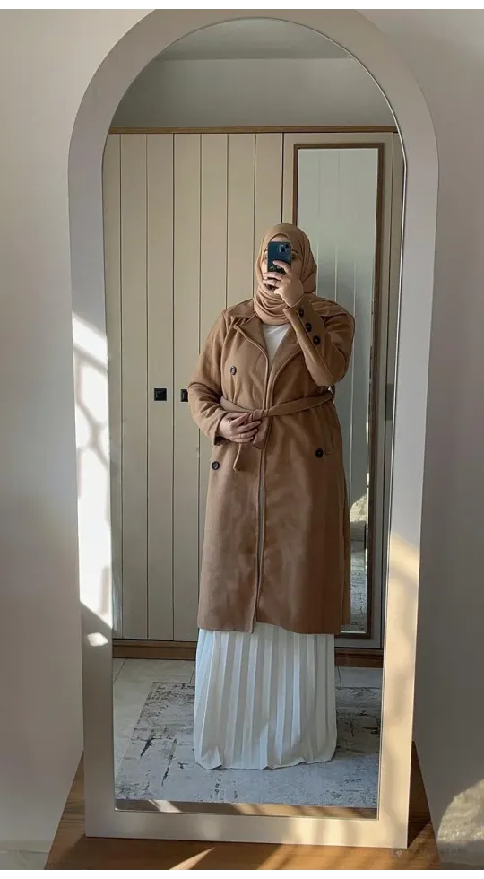 كبود شتوي مع تنوره وبلوزه