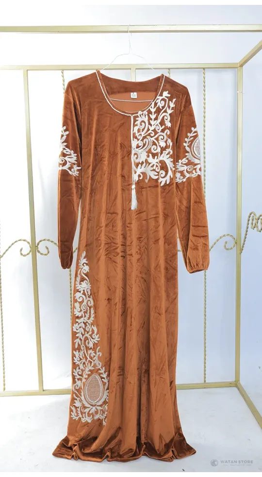 دشداشه مخمل مروة