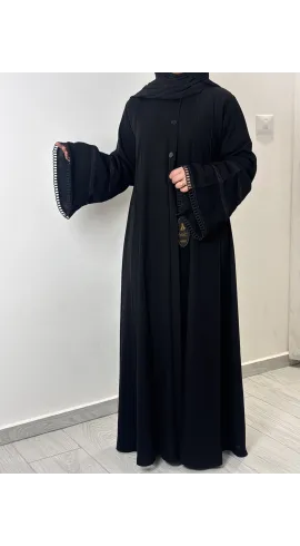 عبايه بتصميم خليجي