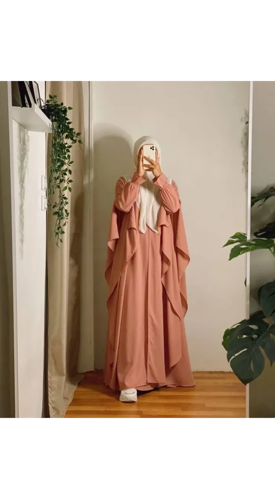 ادناء الأميرات